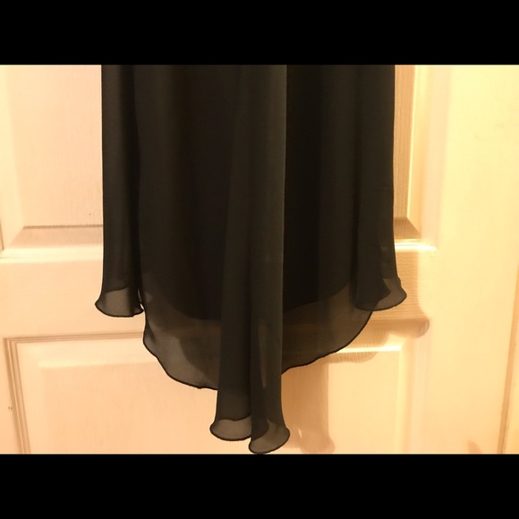 Black spaghetti strap dress great fit size 7/8. - Picture 4 of 6